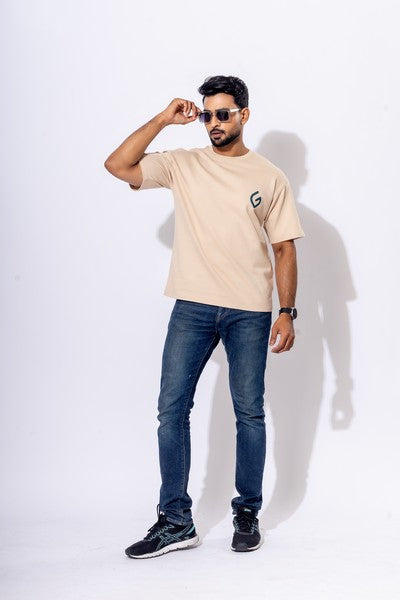 ISOLATED PRINTED T-SHIRT