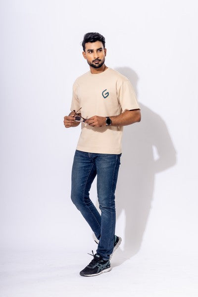 ISOLATED PRINTED T-SHIRT