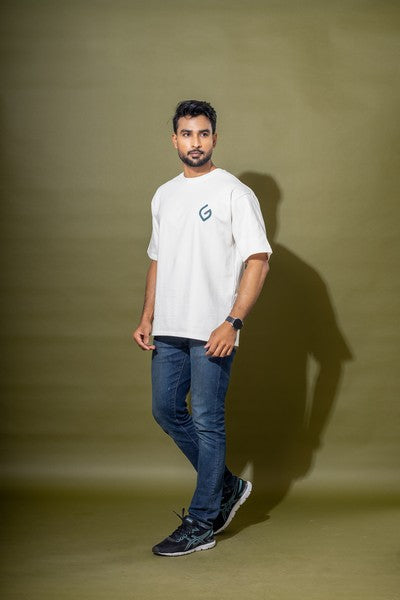 DEER EMBROIDERY T-SHIRT