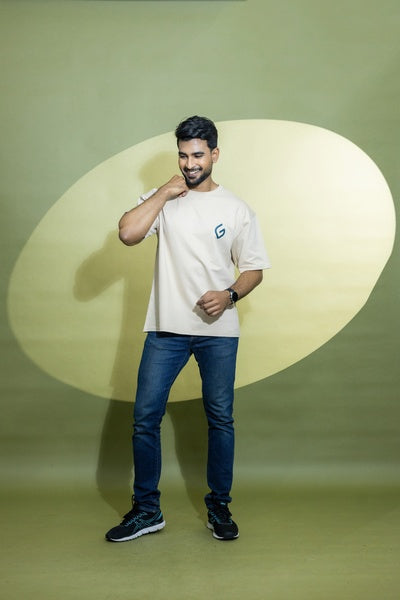 CAR EMBROIDERY T-SHIRT