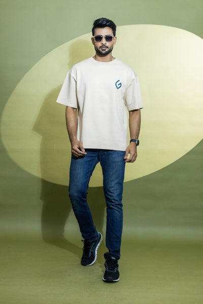 CAR EMBROIDERY T-SHIRT