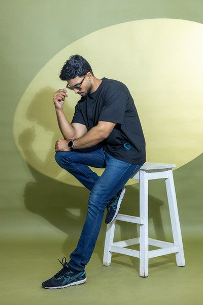 HORSE EMBROIDERY T-SHIRT