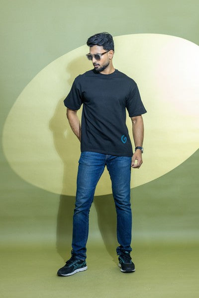 CAR EMBROIDERY T-SHIRT